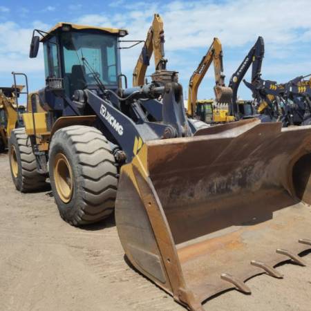 徐工LW500HV轮式装载机