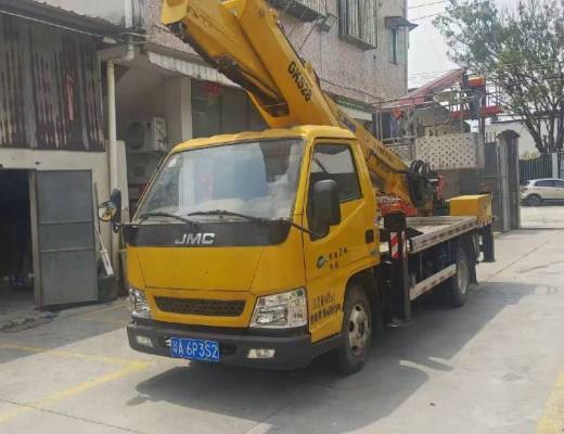 徐工GKS28BJ44伸缩臂