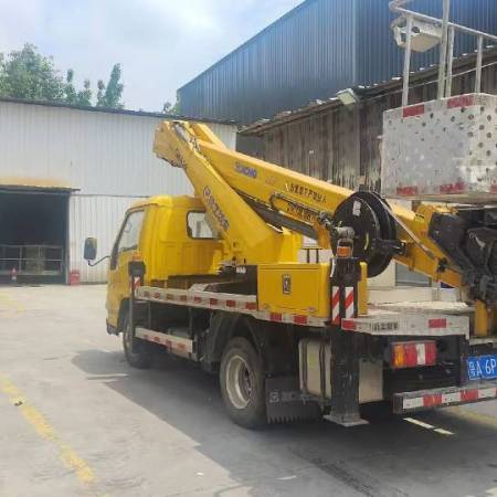 徐工GKS28BJ44伸缩臂