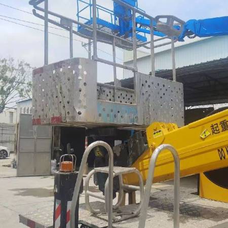 徐工GKS28BJ44伸缩臂