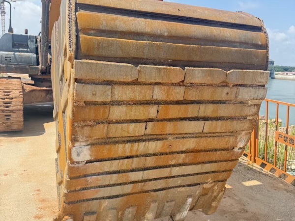 徐工XE370G履帶式挖掘機