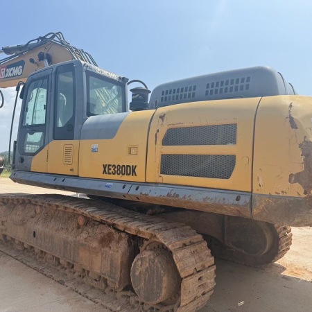 徐工XE370G履带式挖掘机