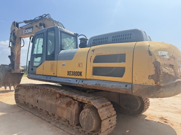 徐工XE370G履帶式挖掘機