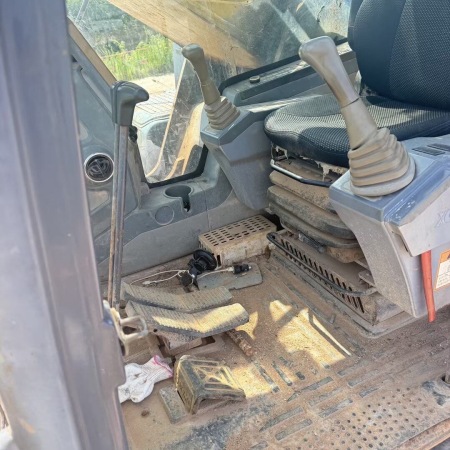 徐工XE370G履带式挖掘机