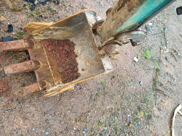 山河智能SWE18U履帶式挖掘機(jī)