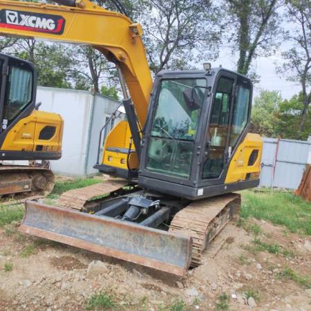 徐工XE75GA履带式挖掘机