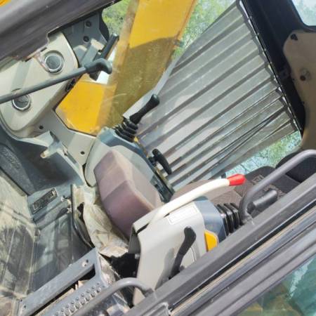 徐工XE75GA履带式挖掘机