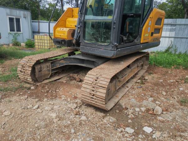 徐工XE135GA履帶式挖掘機