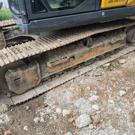 徐工XE135GA履带式挖掘机