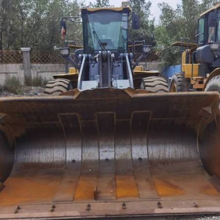 徐工LW500FV轮式装载机