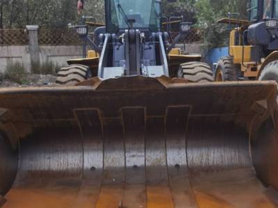 徐工LW500FV輪式裝載機(jī)