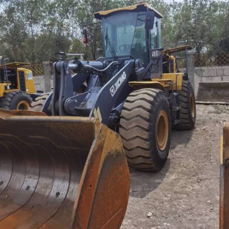 徐工LW500FV轮式装载机