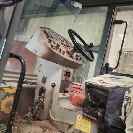 徐工XD142双钢轮压路机