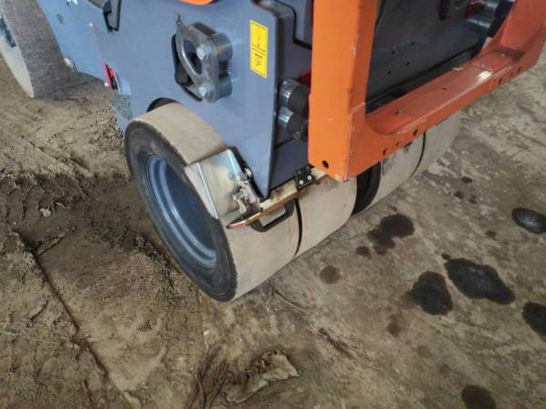 悍馬HD35VT雙鋼輪壓路機