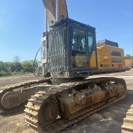 徐工XE600DK MAX履带式挖掘机