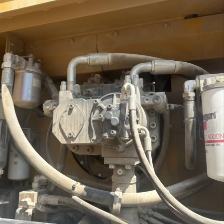 徐工XE600DK MAX履带式挖掘机