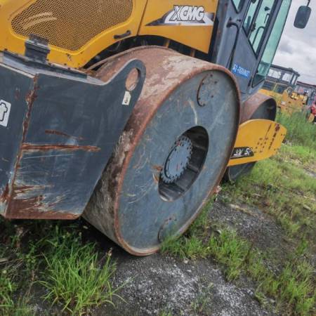 徐工3Y252J静碾压路机铁三轮