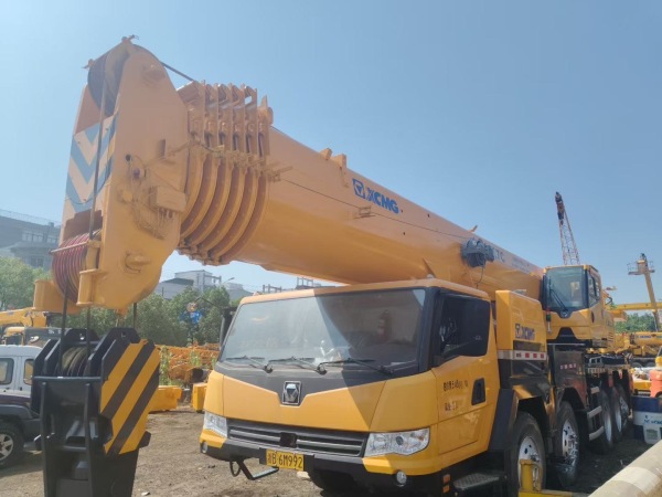 徐工QY95K7C汽車起重機(jī)