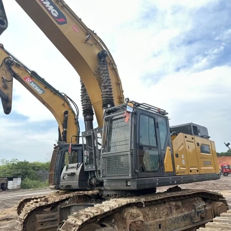徐工XE650GK履带式挖掘机