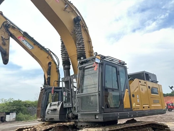 徐工XE650GK履帶式挖掘機(jī)