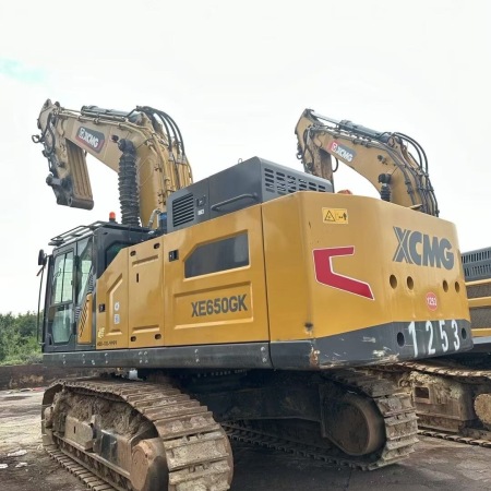 徐工XE650GK履带式挖掘机