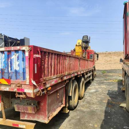 徐工GSQS300-4随车起重机