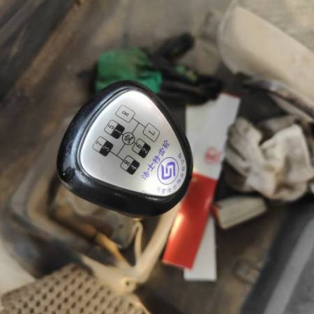 徐工GSQS300-4随车起重机