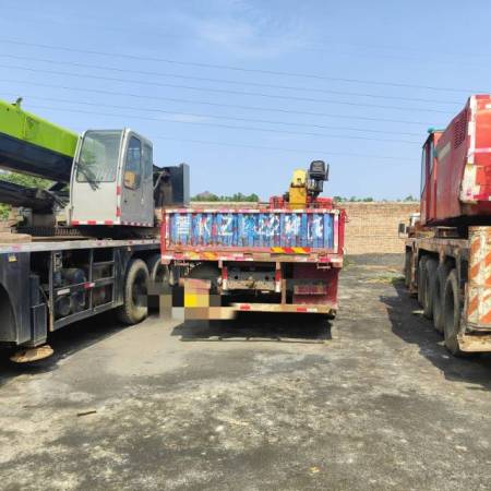 徐工GSQS300-4随车起重机