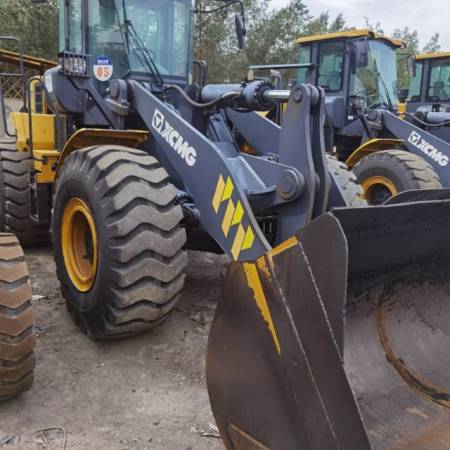 徐工LW500HV轮式装载机