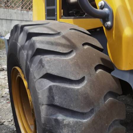 徐工LW500HV轮式装载机