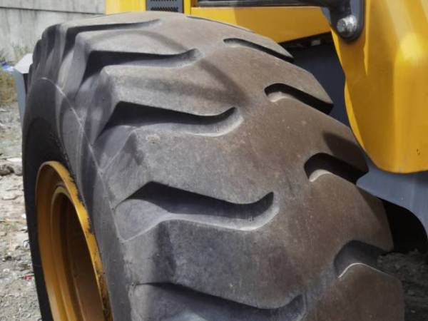 徐工LW500HV輪式裝載機(jī)