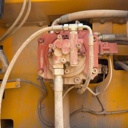 柳工CLG939E履带式挖掘机