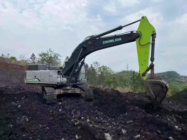 中聯(lián)重科ZE360ESP履帶式挖掘機(jī)