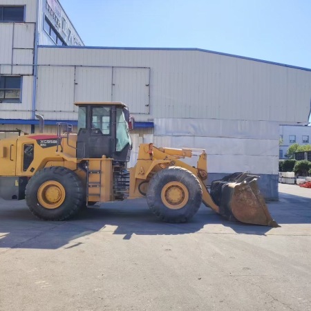 厦工XG958轮式装载机