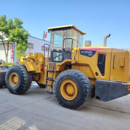 厦工XG958轮式装载机