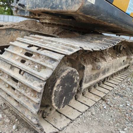 徐工XE215DA履带式挖掘机