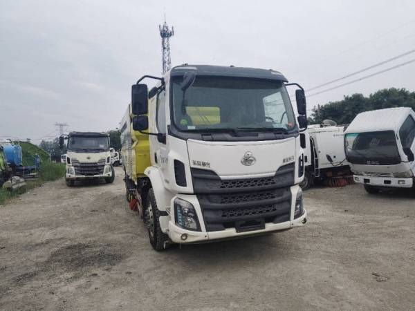 徐工DXA5180TXSL6清扫装备