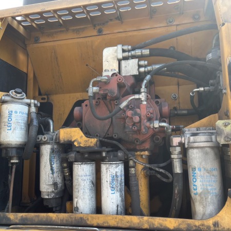 柳工CLG952E履带式挖掘机