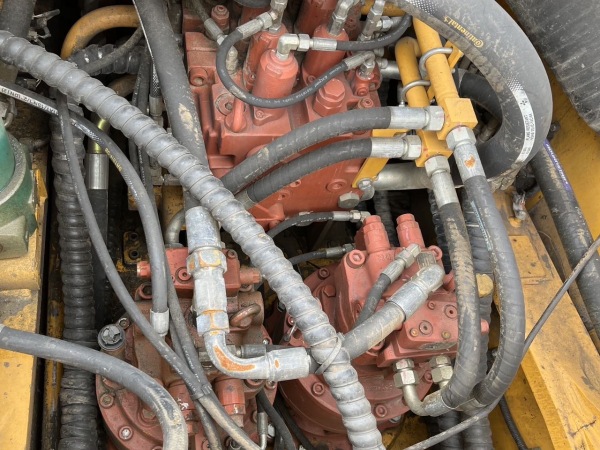 柳工CLG952E履帶式挖掘機