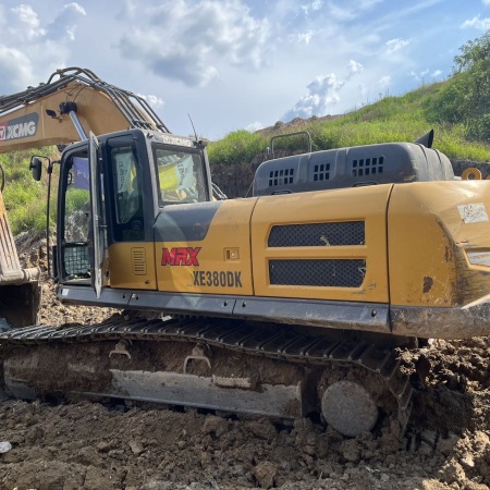 徐工XE380DK履带式挖掘机