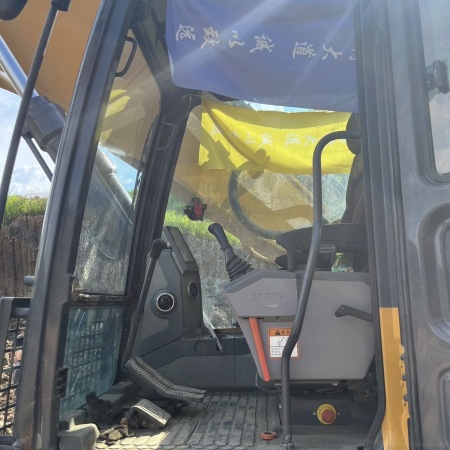 徐工XE380DK履带式挖掘机