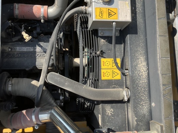 徐工XE380DK履帶式挖掘機(jī)