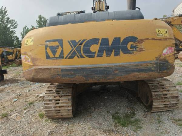 徐工XE215DA履帶式挖掘機(jī)