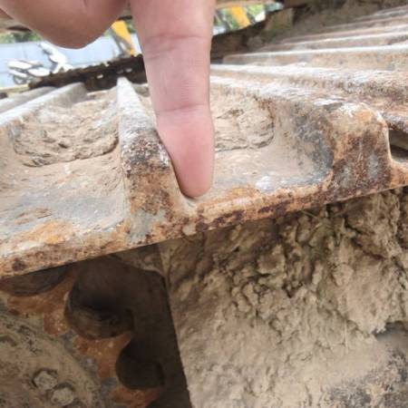 徐工XE215DA履带式挖掘机