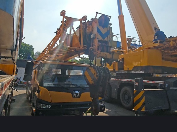 徐工QY25K5-I汽車起重機(jī)