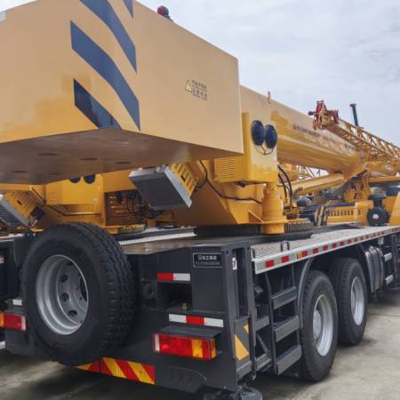 徐工QY25K5C-2汽车起重机