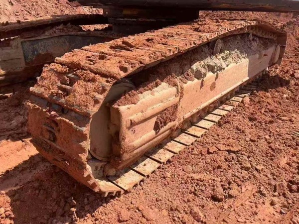 現(xiàn)代R375LC-7履帶式挖掘機(jī)