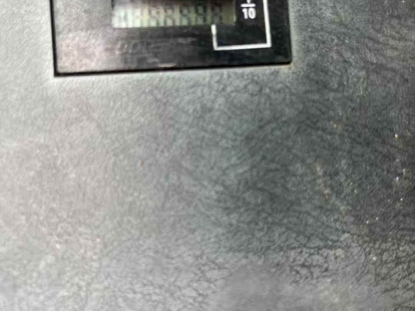 現(xiàn)代R375LC-7履帶式挖掘機(jī)