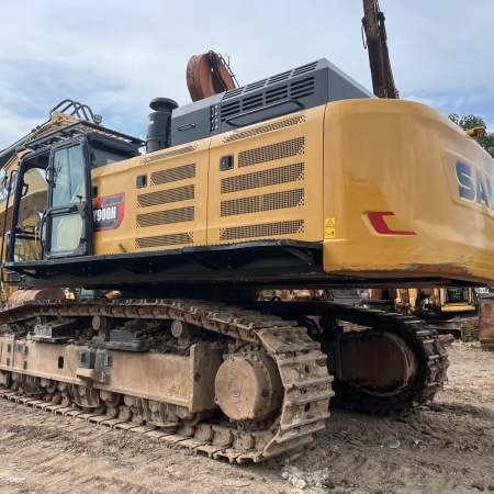 三一重工SY950H履带式挖掘机