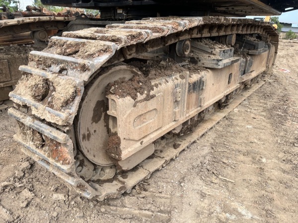 三一重工SY950H履帶式挖掘機(jī)